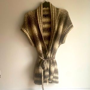 Banana Republic short sleeve brown/cream belted cardigan